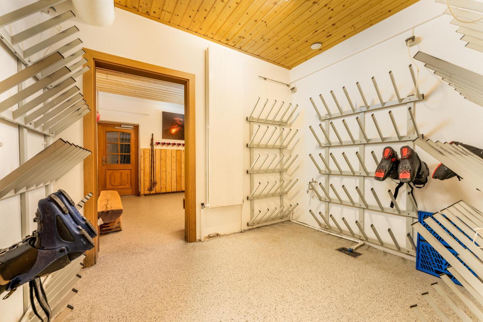 Alpen Wohlfuehlhotel Doerflwirt Hainzenberg Ngoại thất bức ảnh