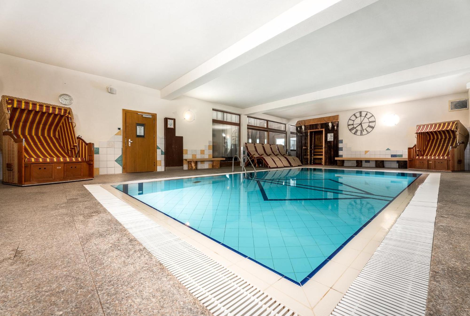 Alpen Wohlfuehlhotel Doerflwirt Hainzenberg Ngoại thất bức ảnh
